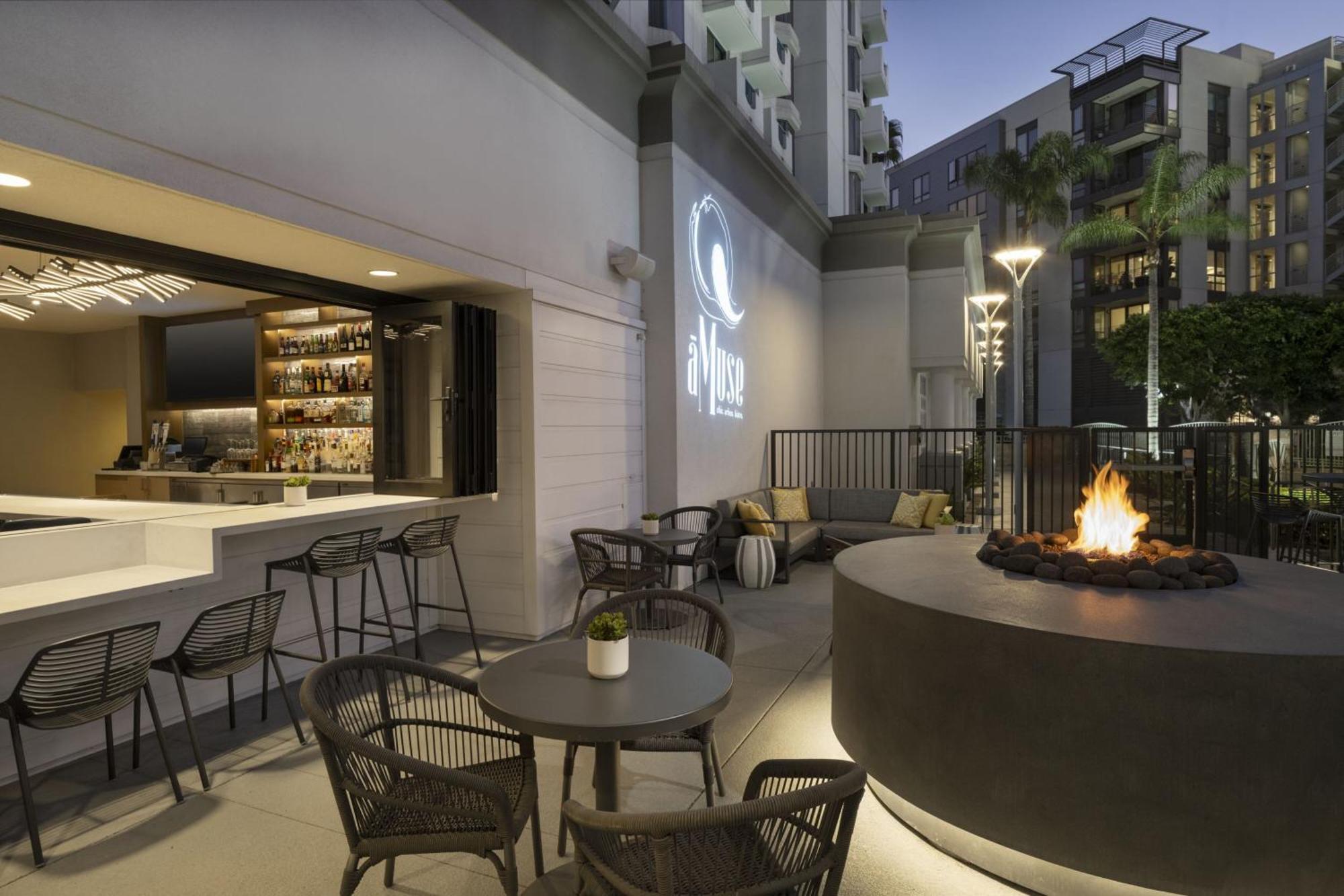 Costa Mesa Marriott Hotell Exteriör bild