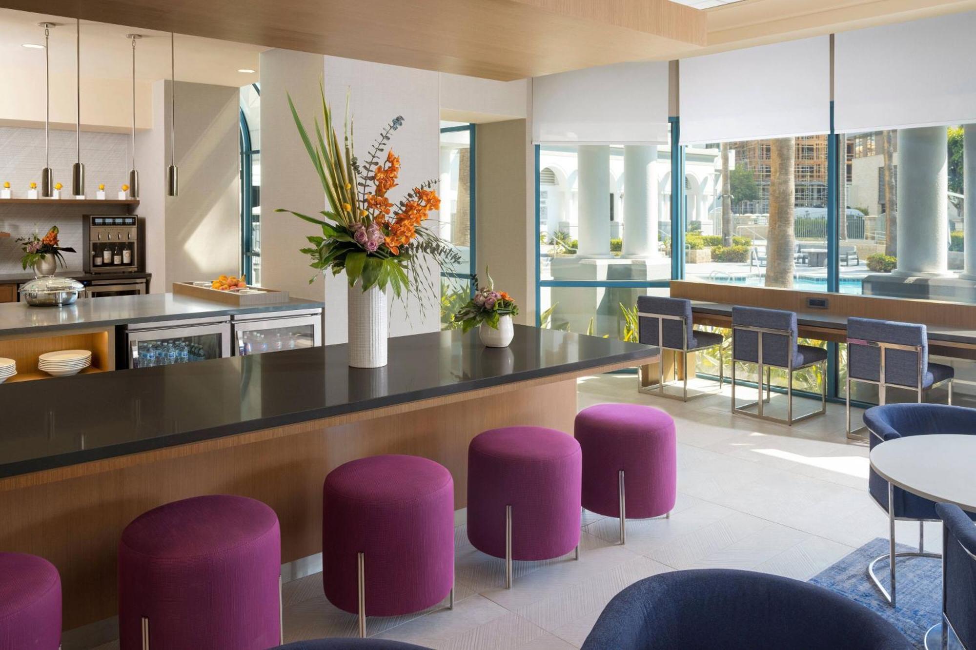 Costa Mesa Marriott Hotell Exteriör bild