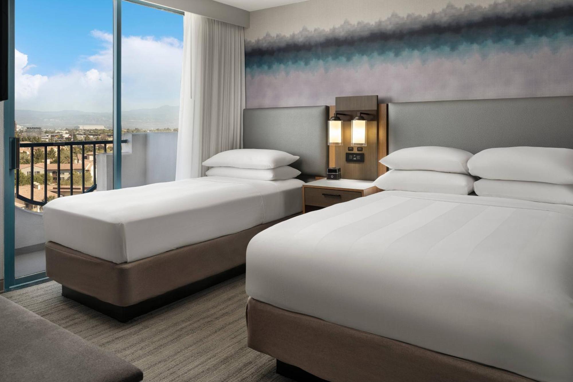 Costa Mesa Marriott Hotell Exteriör bild