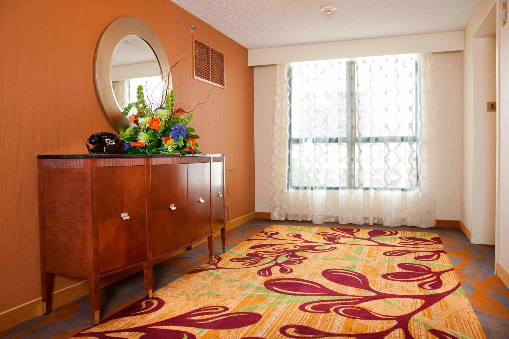 Costa Mesa Marriott Hotell Exteriör bild